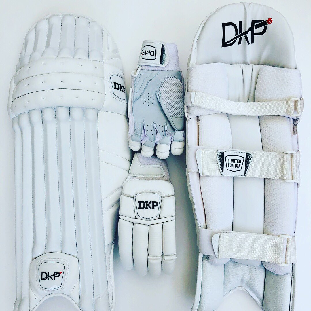 Allthegear99's tweet photo. Delighted to now be stocking the DKP range of #Cricket #Softs.
DKP Limited Edition #Batting #Pads £64.99
DKP Limited Edition #Batting #Gloves £44.99
DKP Player Edition #Batting #Gloves £49.99
#ProProtection #Wow #TraditionalLooks #PureClass #StunningDesign #Lush #AllTheGear https://t.co/y97YrGcVXt