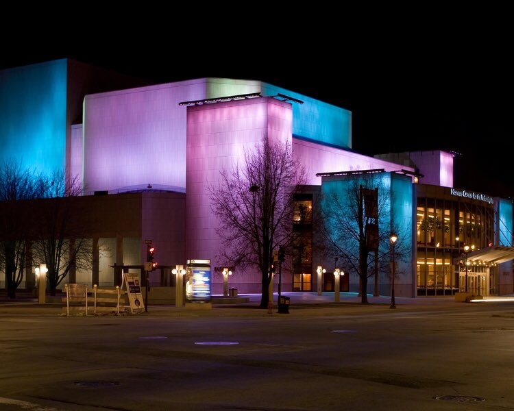 mkepride's tweet photo. Last night, #Milwaukee sent a powerful message: our #trans family #WontBeErased.  We will be more visible and vocal than ever before. 

As night fell on the #RallyForResistance, our downtown skyline lit up in trans pride colors. And it was beautiful. #TransRightsAreHumanRights https://t.co/mzjzxczP9d