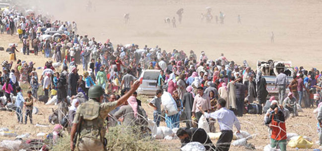 pressnewss's tweet photo. Suriyeliler Şanlıurfa’dan kaçıyor Türkiye genelinde yapılan araştırmaya göre Şanlıurfa en fazla Suriyeli göçü veren şehirlerarasında yer aldı. 2018 Temmuz ayından Ekim ayına kadar Türkiye genelindeki Suriyeli sayısı 23 bin 68 https://t.co/58PFaJ1qIQ https://t.co/xdtap6aIf6