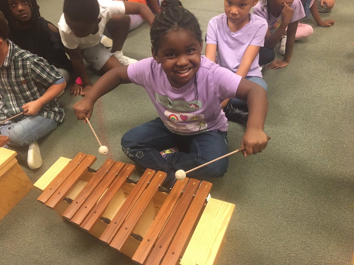 Who says Kinders can’t play with good mallet technique? Not this girl!