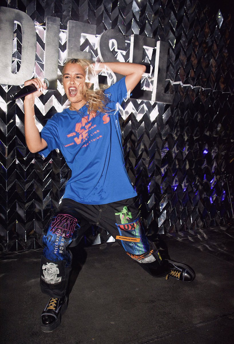 activelistenin's tweet photo. During her set in Miami, @tommygenesis brought the energy to the @DIESEL x @Poplife99 party &amp; had the crowd hyped! Read more &amp; see more images at:

https://t.co/d2dsyDZM2n
 
Location: Miami, FL 
Photographer: @BogusBogey https://t.co/1OurQZWztx