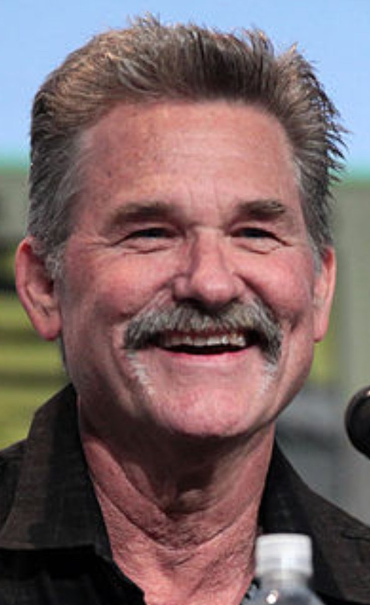 Karnstlevania Streamer Of The Night On Twitter The Crazy Thing Is Kurt Russell The Man Who Played Snake Plissken The Namesake Of Kojima S Solid Snake Would Make For An Amazing Old Snake