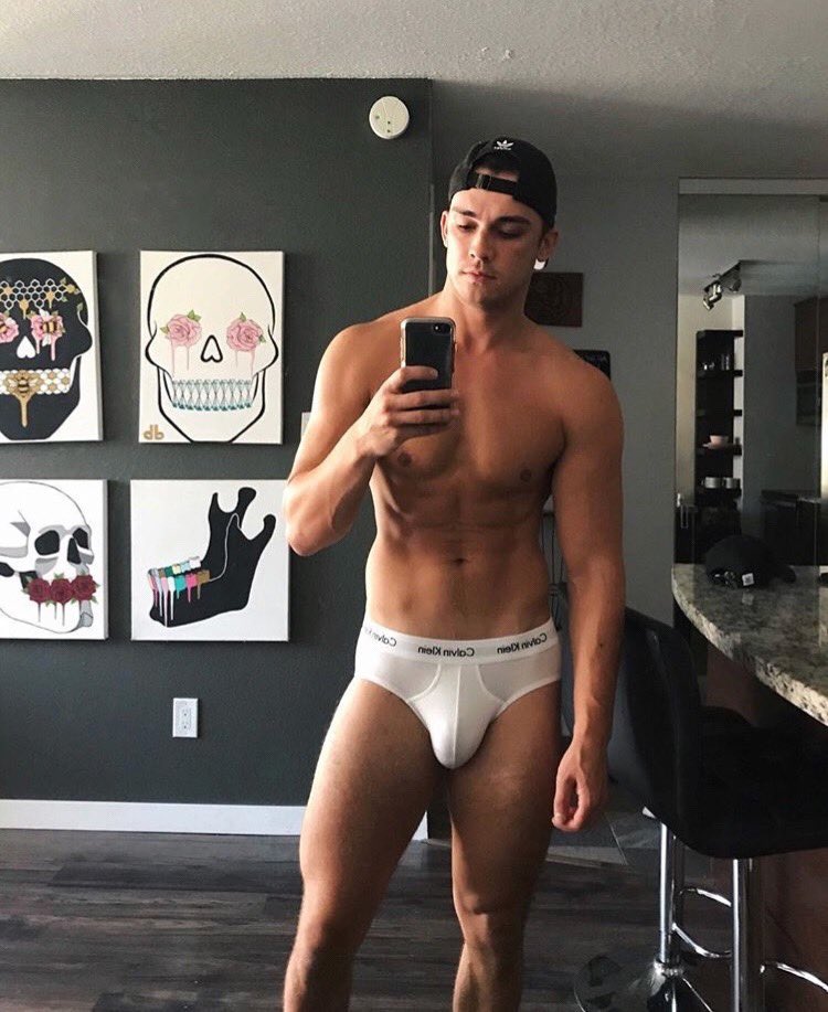 GymShortsStuds's tweet photo. https://t.co/zGn8iHcSfl