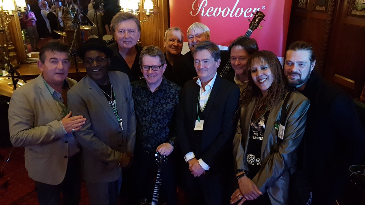 JohnAltman4Real's tweet photo. A great night in The State Rooms, Speakers House, House of Commons, last night.
To raise funds and awareness for 'Musicians Against Homeless' and 'Crisis'.
To make a donation to 'Crisis' visit: https://t.co/N4JPzTE0mB https://t.co/7TKk84Ugdp