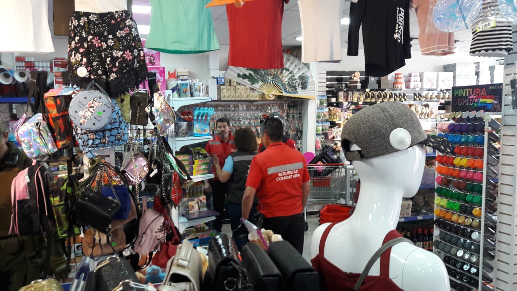 outlet de juguetes en estacion central