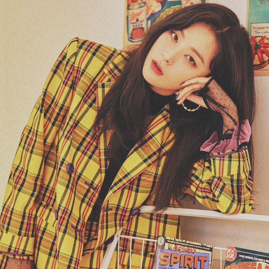 THISISSEULGI's tweet photo. • ━━━━━━❪🍑❫━━━━━━ •
🌙' my root -
   •••☆••• Kang Seulgi from REDVELVET 
✧ jfb bellow ➴ ➴ 
#roleplayer
#jfb #openfollow
• ━━━━━━❪🍑❫━━━━━━ • https://t.co/DZSYruxAmo