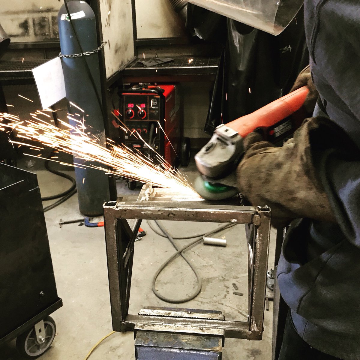 jlill_y's tweet photo. My job is more fun than the average math teacher’s. #technomath https://t.co/6BF1JnZSUh