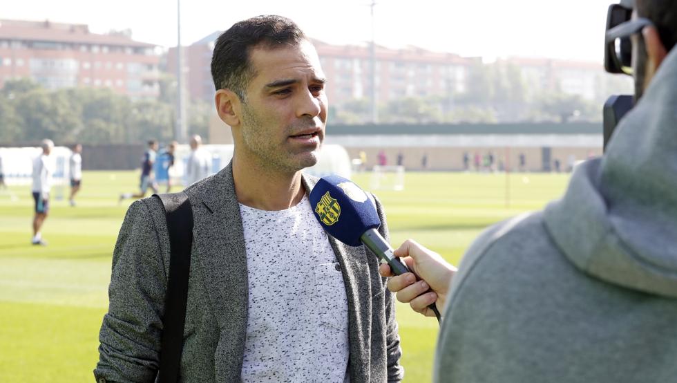 Rafa Márquez visitó el entrenamiento del FC Barcelona