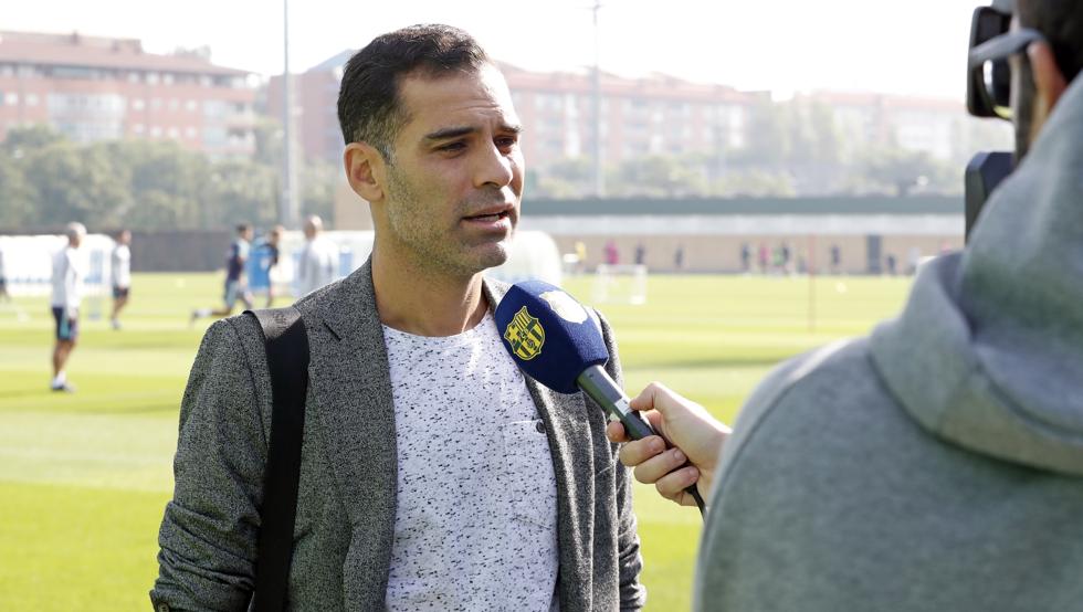 Rafa Márquez visitó el entrenamiento del FC Barcelona 