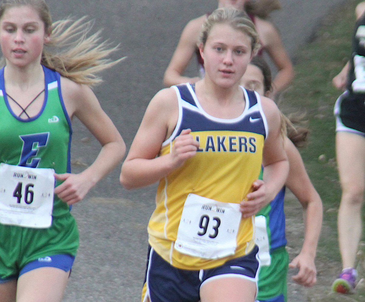 scoreboardmn's tweet photo. PL girls CC team is second in Section 3AA race to earn first state team berth since 2012 ... https://t.co/rvTD6RmOg2 https://t.co/wyNIfCsYTU