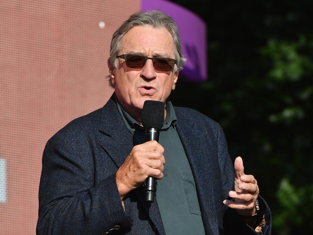 CBSNews's tweet image. Robert De Niro speaks out after suspicious package was addressed to him: "I thank God no one's been hurt... There's something more powerful than bombs, and that's your vote. People MUST vote." cbsn.ws/2Pkju4f