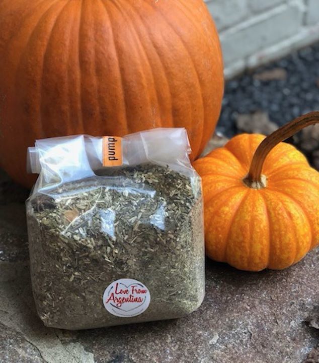 SoulMateYerba's tweet photo. Pumpkin Blend!
https://t.co/jp7OovF8bJ
.
.
#selflove #yoga #pilates #dosomething #pumpkin #October #Halloween #boo #cinnamon #yerbamate #lovefromargentina #feelamazing #weightloss #reducecravings #Pumpkinflavor #pumpkinflavortea #pumpkintea #fall #pump… https://t.co/BDBOYtii47 https://t.co/A31vE9XCVG