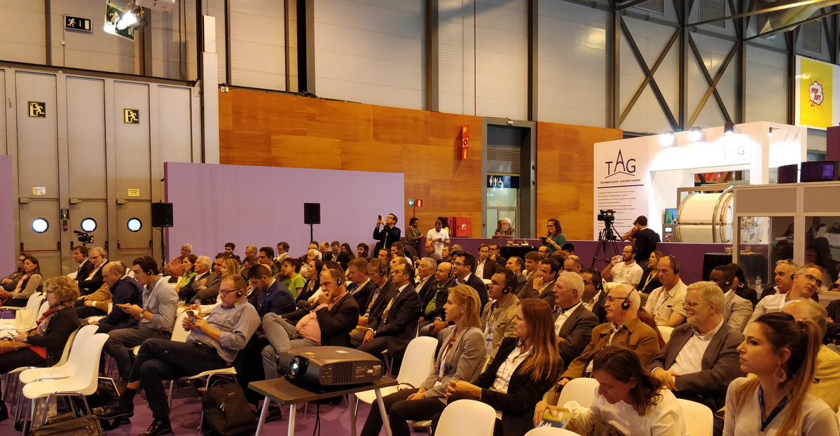 COMPOEXPERT_es's tweet photo. 🆙🆙 Éxito absoluto de las #EXPERTTalks de @COMPOSpain en #FruitAttraction10years ▶ https://t.co/Qg81Ei2eNL 

👨🏻‍💻👥👩🏻‍💻 3 días de intensa actividad en nuestro stand donde hemos recibido a muchísimos visitantes y clientes 😃 ¡Muchísimas gracias por acompañarnos! 😊😊 https://t.co/Llp3whSS2T