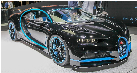 OccasionsAngelo's tweet photo. La supercar #Bugatti Chiron, possède deux clés pour démarrer. La première, qui se place à droite du volant, démarre la voiture normalement qui peut alors atteindre les 380 km/h en pointe. Mais il existe une seconde clé  qui permet de pousser la voiture à 420 km/h. https://t.co/dWjeKqHUwB