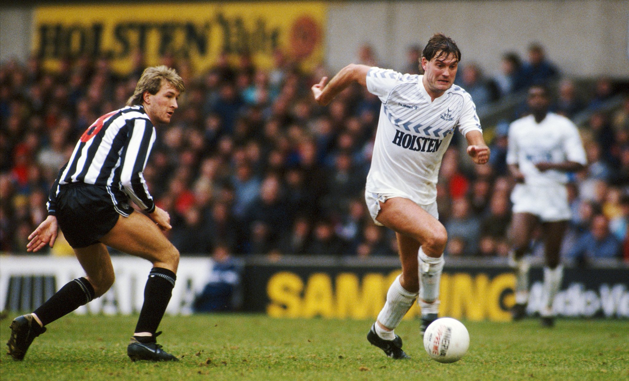 Happy 61st birthday to Tottenham great and former Chelsea, Spurs and England boss Glenn Hoddle... 
