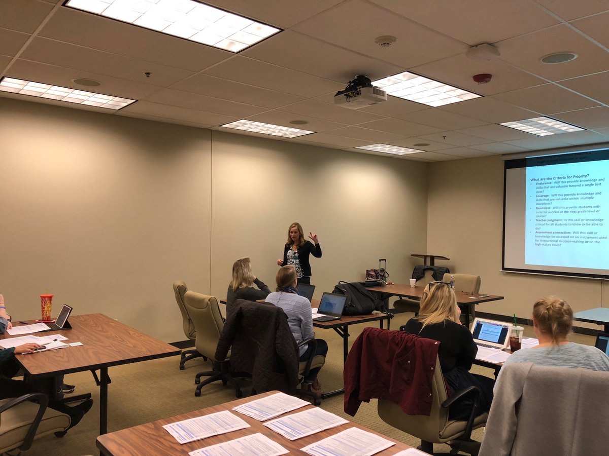 HBelkaoui's tweet image. Love our ⁦⁦@ChiCathSchools⁩ teachers doing key work in creating proficiency scales for our Math standards with ⁦⁦@MarzanoResearch⁩ #instructionalcore #curriculumwarriors