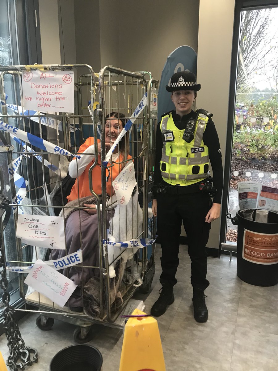 thom_bt's tweet photo. Laurencekirk Police are now guarding @robb_michele still going strong!! loving all her shout outs on Coop radio today thank you #CoopRadio https://t.co/8l5ZXeYR52