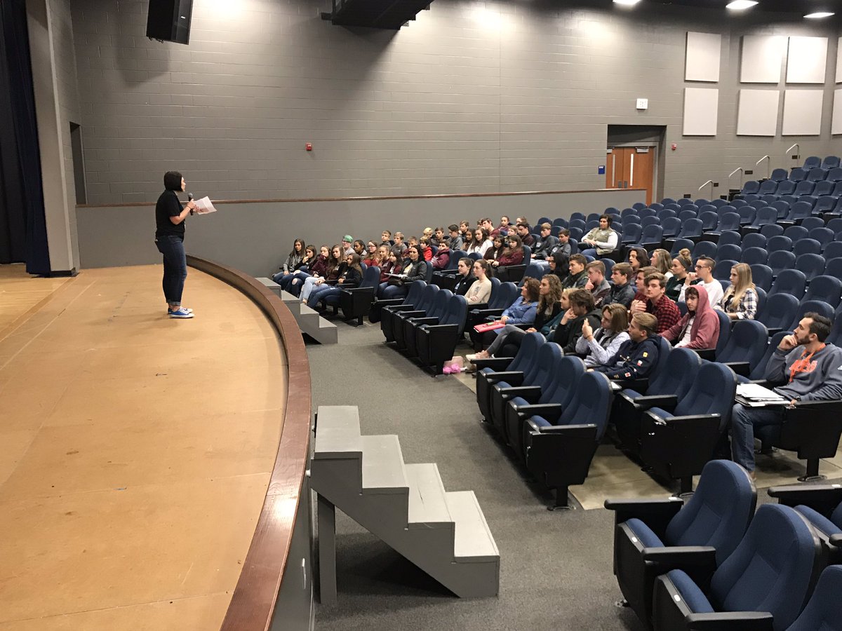 GravesCountyHS's tweet photo. Opening session of our first student led Leadership Conference #GDTBAE @GClead2018 https://t.co/cLV29jsBFa