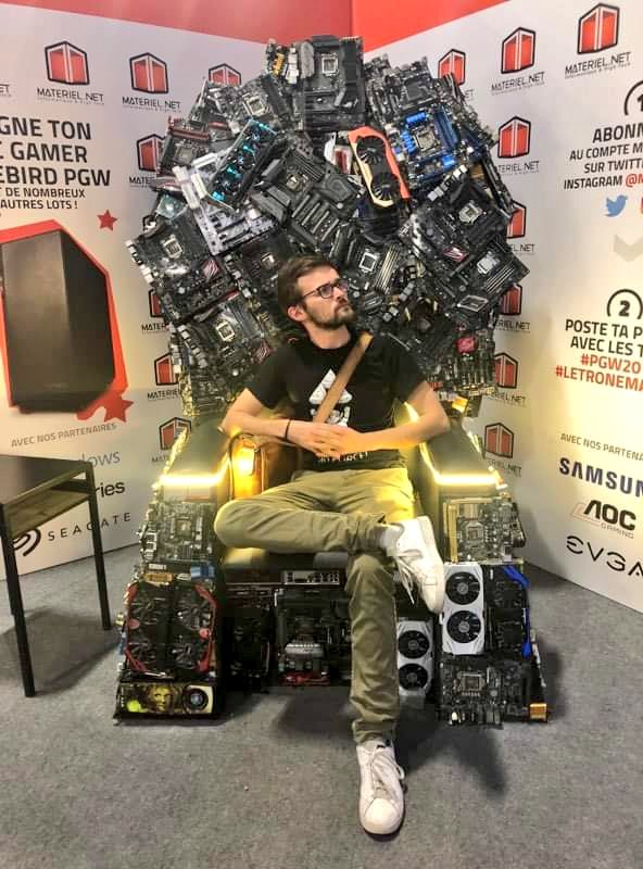 Djiit's tweet image. Petit siège gaming sympa @AORUS_France vous le faites celui là ? #PGW #IntelSource