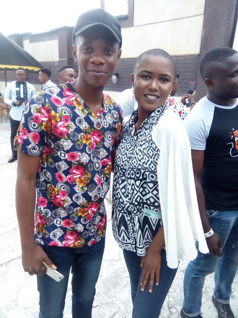 iam_esinbj's tweet photo. @Proudlylight and @alexagloryudo live at #yess2018 #LEADINGSUSTAINABILITY #Akwaibomtoworld https://t.co/IqkB8yT7xH