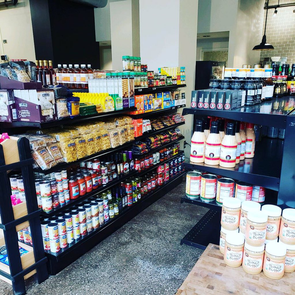 PittResLife's tweet photo. A sneak 👀 inside Pitt’s new grocery store, opening soon! #EatatPitt https://t.co/4zxm9AXjPb