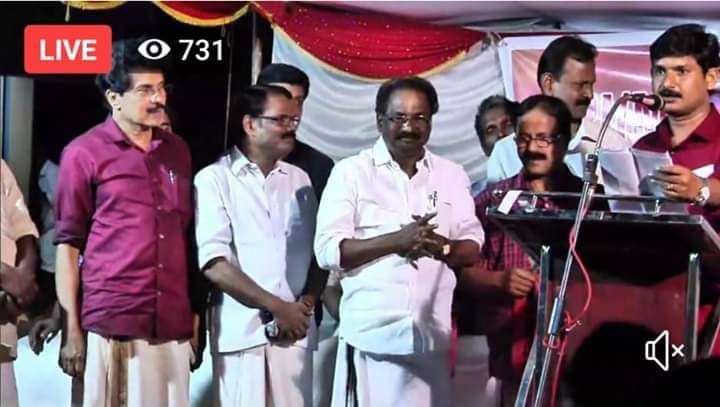 VarkeyAk's tweet image. സ്ത്രീ പീഡന കേസിൽ CPIM MLA PK Shashi യെ പരസമായി ശാസിക്കാനുള്ള അവസരത്തിനായി കാത്തു നിൽക്കുന്ന അന്വേഷണ കമ്മീഷൻ അംഗം @CPIMKerala Minister AK Balan 

#CPM #PkShashi #Kamarade