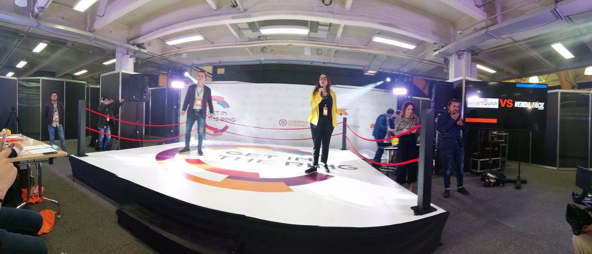 puntoCO's tweet photo. En la tercera batalla de la jornada se encuentran #smartquick y #vendamasfacil para decidir quien continúa a la fase final #getintheringappsco @AppsCo @Ministerio_TIC @Col4punto0 https://t.co/xILcJK4klg