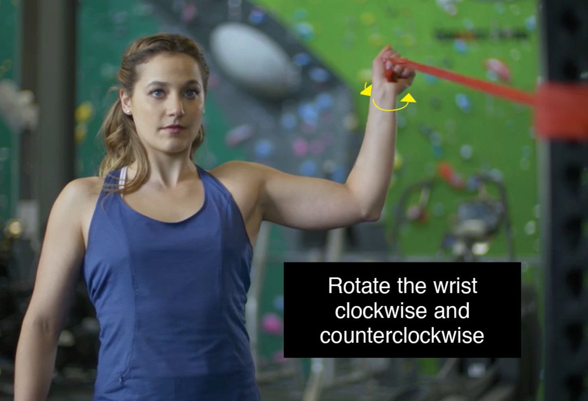 vertical_review's tweet photo. Preventing and Strengthening Against Inside Elbow Pain by Dr. Jared Vagy #training #verticalreview https://t.co/v56fXgXXfd https://t.co/tZQ4mJGY1P