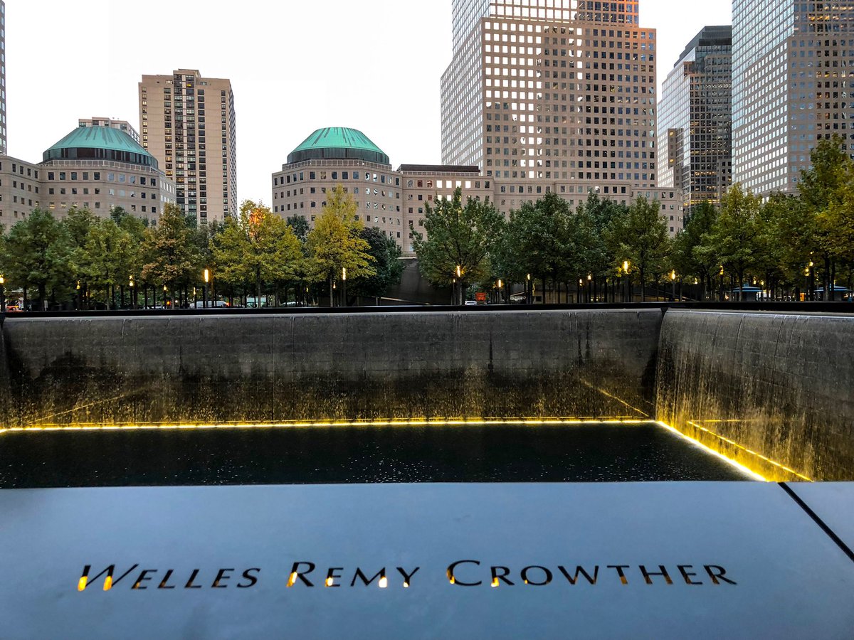 Former <a href="/BCFootball/">Boston College Football</a>⁩ players visited 911 memorial today in part, to remind us of how much Hero Welles Crowther means to everyone at BC. Tonight 7pm ESPN we will strive to keep his spirit &amp; memory alive for the Red Bandana Game. Thanks Robert Withers, Chase Rettig. #serveothers