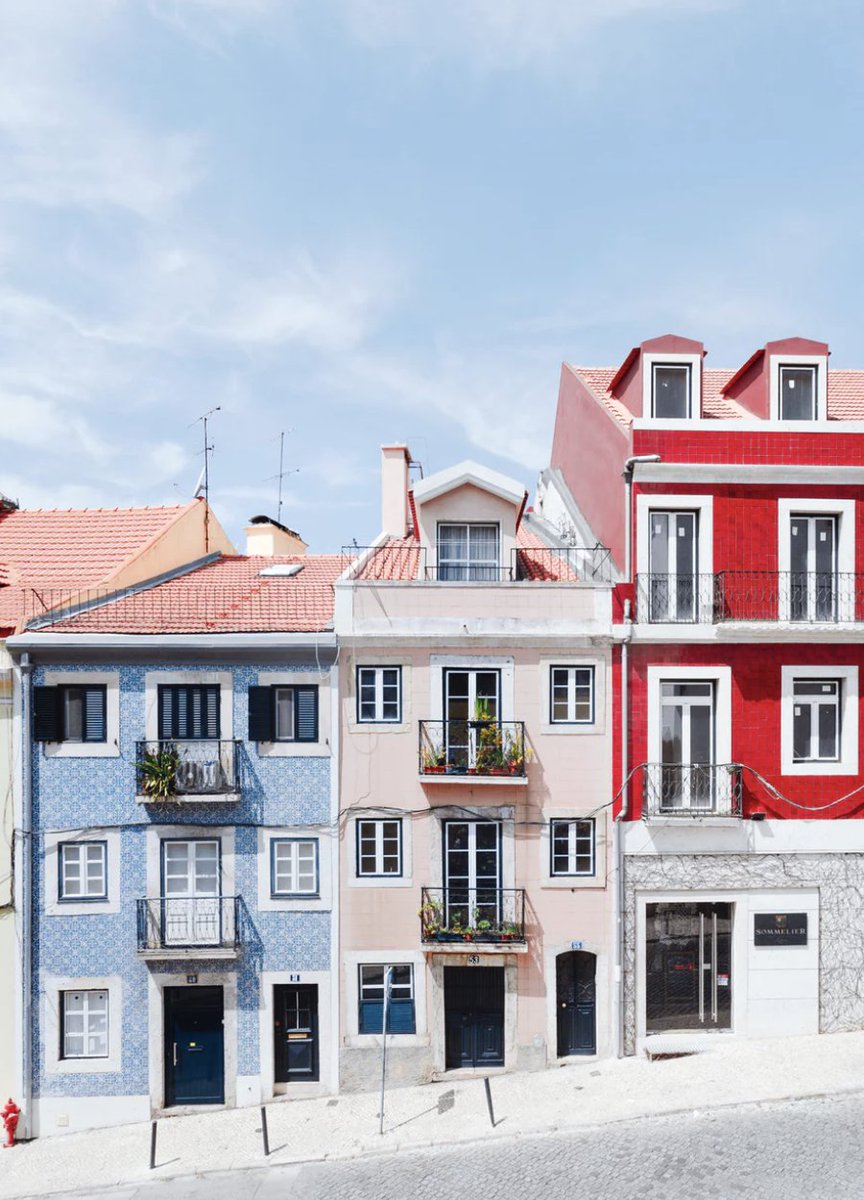 PsgVector's tweet image. You can build a home or business from the ground up, but you need a security system to keep it safe! Contact a PSG representative today for your quote!