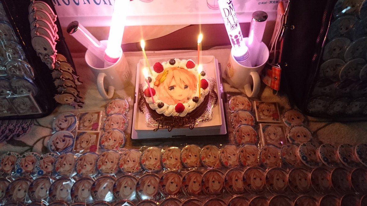 k66market's tweet photo. 青山さん
お誕生日おめでとう！
ブルーマウンテンさんとしても
翠ちゃんとしても
充実した日々をお過ごし下さい。
凛ちゃんにあまり怒られないようにね。

#青山翠生誕祭2018
#10月27日は青山翠の誕生日
#青山ブルーマウンテン生誕祭2018
#10月27日は青山ブルーマウンテンの誕生日
#gochiusa https://t.co/VgfHR02fLJ