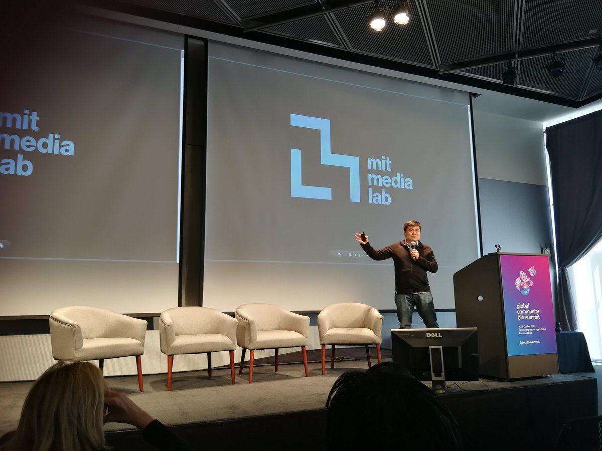 AdamBiolabs's tweet image. Day 1 of the #globalbiosummit @Joi  Ito of @medialab #communitybio