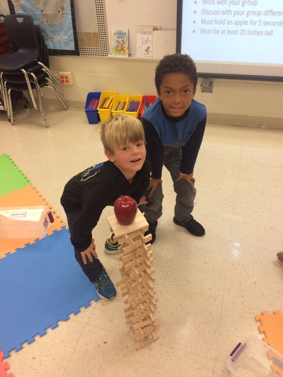 Rodgers_Edu's tweet image. Building structures using @KEVAplanks with first grade.  Students had to build the tallest tower that would support an apple for 5 seconds!  One group got to 34 inches!! @sharkhappenings #asesbettertogether #sharkSTEAM