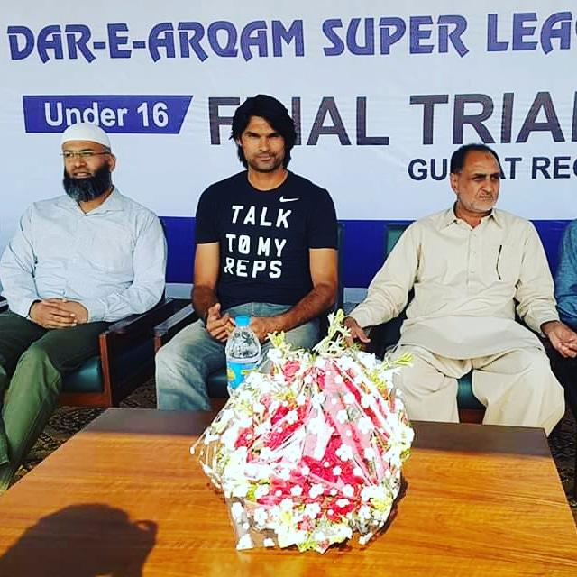 We welcome our DSL chief guest Muhammad Irfan (fast bowler ) at Dar-e-Arqam Mukabbir Campus gujrat.

#DSL #Dar_e_Arqam #PSL #PCB #CricketTrials #DareArqam #GujratTrials #MuhammadIRFAN