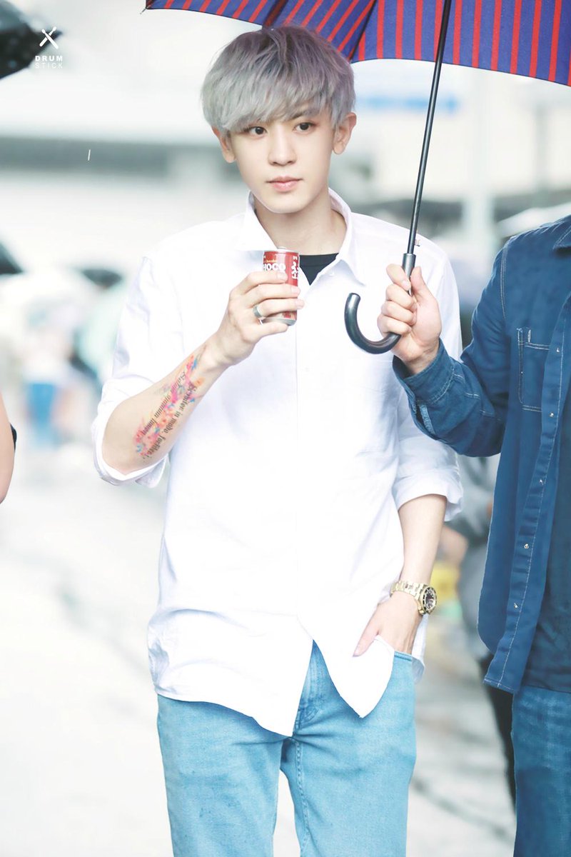 mdzlhcy_'s tweet image. ยกให้สีผมโทนนี้ของพี่ชานเป็นสีที่ชอบมากที่สุด สีเทาคือหล่อแบบฆ่าได้ฆ่าอ่ะ และแน่นอน คนที่ตายคือกู