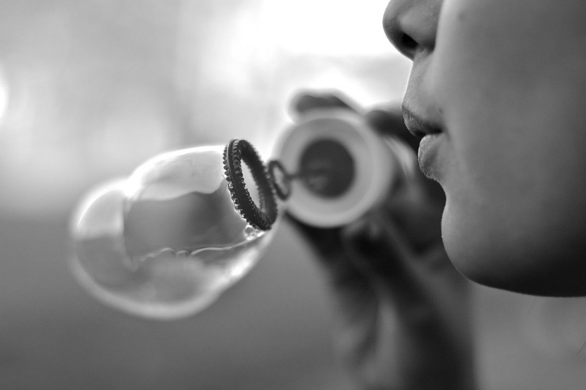 Pop, Goes The Crypto-Bubble. And Then, It Sprouts Again via @hackernoon # Crypto #Cryptocurrency 👉 https://t.co/PxZmqb4uBS