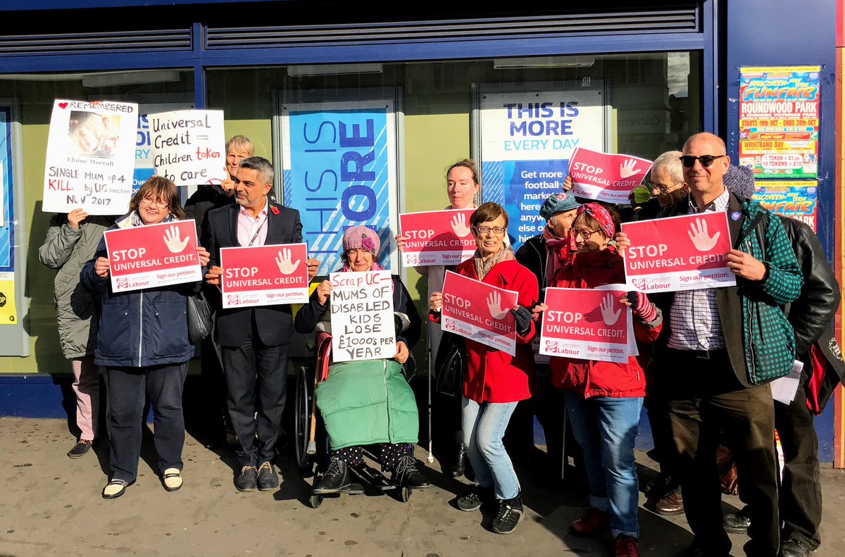 redstarneil's tweet photo. Joined @EllieSouthwood and #MoButt - Leader @Brent_Council and activists from @HampsKilburn to protest about imminent arrival of #UniversalCredit in #Brent and #Camden
Both local authorities are working hard to support residents but ultimately we require #DWP to stop roll out https://t.co/bDryukZopt