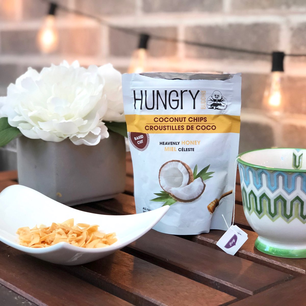 GriefComfortKit's tweet photo. Take a time out of your day to heal and reflect with a hot cup of calming Yogi Tea and a bowl of delicious coconut chips by Hungry Buddha. Both items are available inside our Grief Support Kit. https://t.co/kF5C7JLEFs