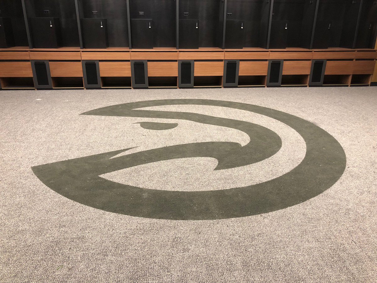 elite_floor's tweet photo. Check out the new carpet in the @atlhawks locker room! Our team did an amazing job 🤩🏀 #Hawks #TruetoAtlanta #StateFarmArena #Elite https://t.co/onzVVlIAkH