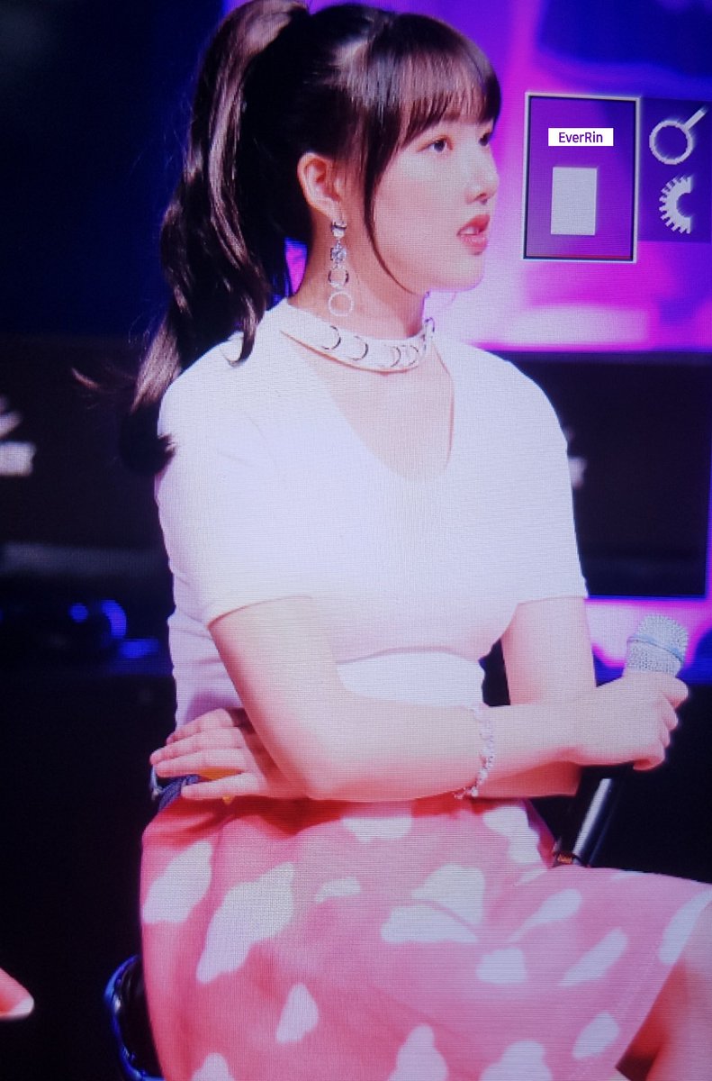 181026 서든어택 팬미팅 예린 프리뷰
<a href="/GFRDofficial/">여자친구 GFRIEND</a> <a href="/GFRDofficialJP/">GFRIEND JAPAN OFFICIAL</a> #여자친구 #예린 #GFRIEND #YERIN