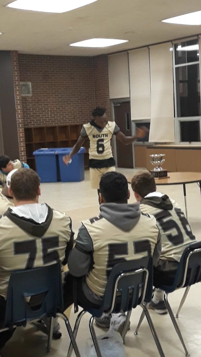 SLPDee's tweet photo. Love him!!!!!!!!! @rjlamarre6 #HesAllIn #MyWhy #LetsGetIt #GoVikings #BeatRye https://t.co/bAH0nwLBdx