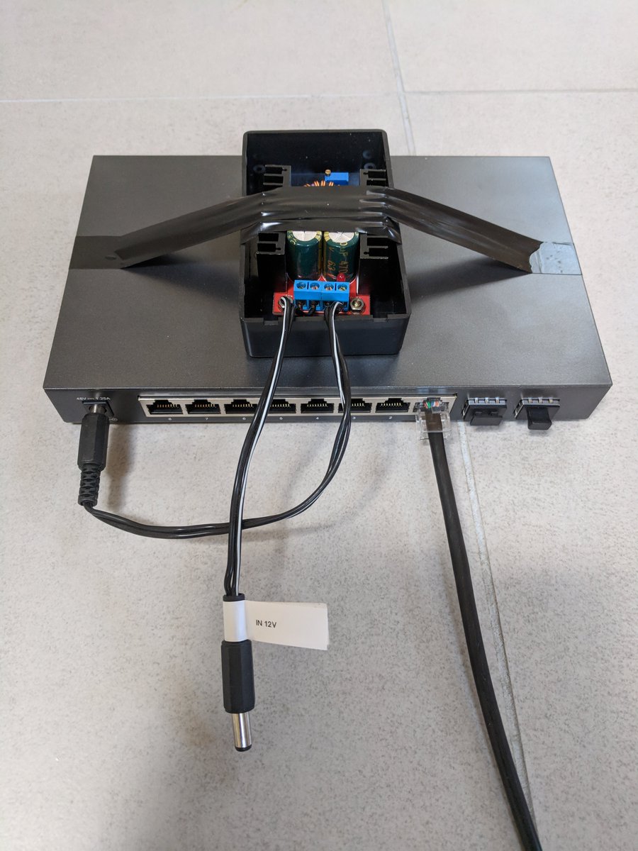 garcidelrio's tweet photo. Some of the tools we use @MediatelArg  to do site surveys to power the APs. A bit "home made", but so far has worked flawlessly for us. 12V lithium-ion battery pack (to power 12V APs directly or via PoE Inyector). Then step-up converter and a DC PoE injector. @KeithRParsons https://t.co/iHWriPGGvI