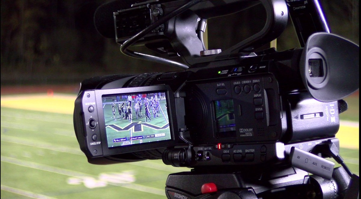 JVCprofessional's tweet photo. Compact #livestreaming #JVCPro #4Kcam with SDI and broadcast/sports graphics. More info at https://t.co/DAlr06mcSH #sportscamera #broadcastcamera #newscamera #streaming #filming https://t.co/FHvjd9NMDl