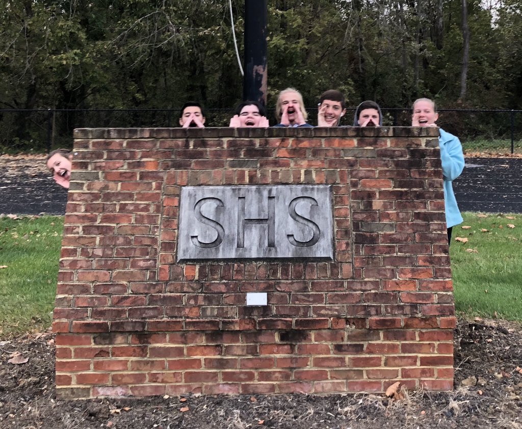 StrasburgFCCLA's tweet photo. #Hiserman Friday AST showing their #ramvoice @shs_guidedept https://t.co/h7Nif3zu6c