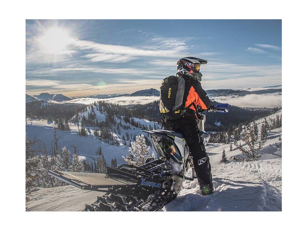 snowmobiletradr's tweet photo. We've been waiting all summer for this. #thatview #timetoride

https://t.co/P4Np8MnA5t https://t.co/903O0R316B