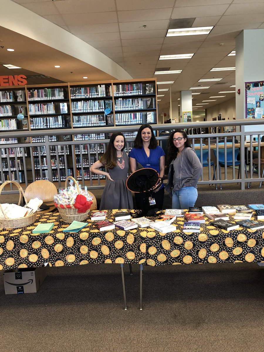 colonylibrary's tweet photo. Weโre ready for you!! #LibraryOpenHouse https://t.co/cr0z6WRiZy