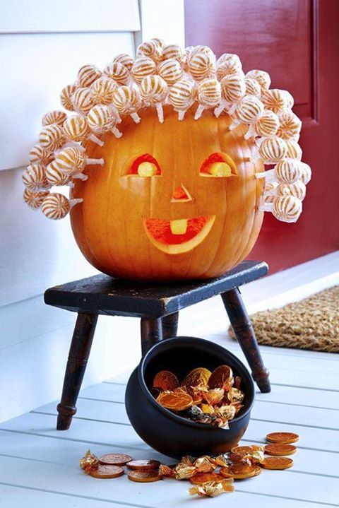 scitraining's tweet photo. Today is Pumpkin Day. Will you make a jack-o-latern this year? #halloweenfun #funnypumpkins https://t.co/ynj2V1oVYK