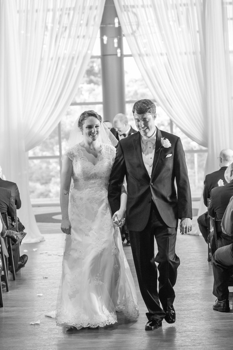 And together we can make it through anything...
📸: Traci Shepherd Photography

#NoahLiffWeddings #NoahLiffEvents