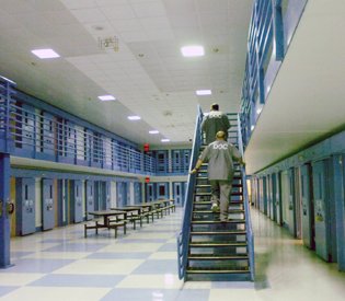 families_f's tweet photo. Lies and False charges lead to JAIL time every day in Family Court, unfortunately it isn't the Lair or the false accuser getting the jail time!!!!  OVERSIGHT Is NEEDED IN FAMILY COURTS NOW!!!! https://t.co/Ys60qP19Ii
