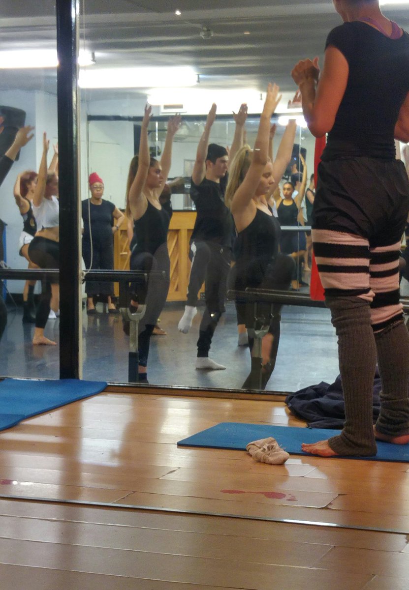 StrodesPArts's tweet photo. A huge thank you again to David Blake #blakearts for working our Year 2 dancers hard in your Horton Technique class at @danceworks1 last week! 💃💪 @StrodesCollege @WindsorForestCG https://t.co/4PkwkmvchY